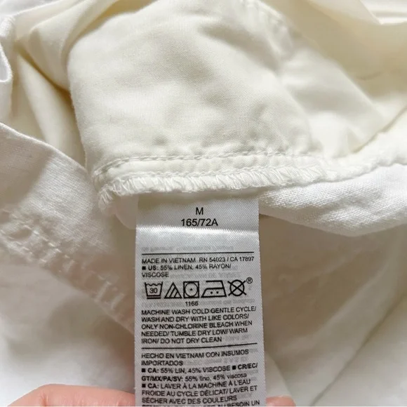 Old Navy Linen Blend Shorts, White, Medium - Picture 4 of 5